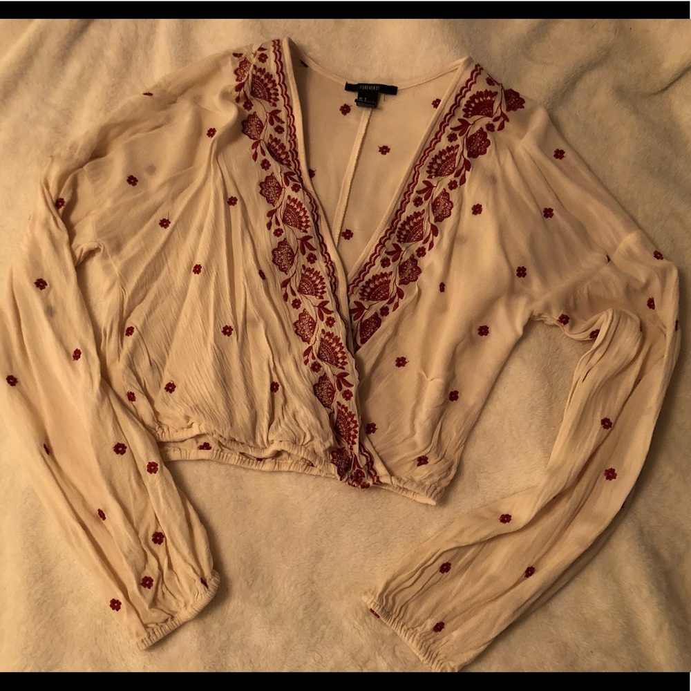 Forever21 Long sleeved crop top size S
